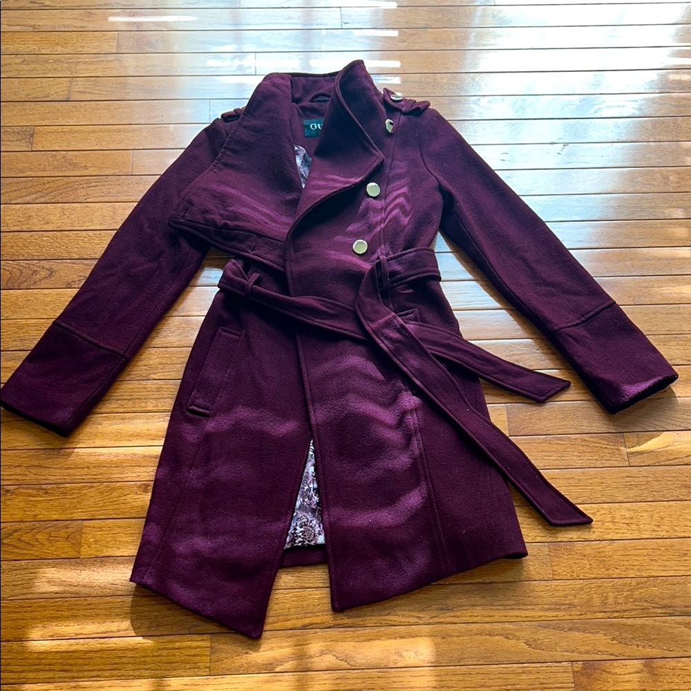 GUESS ? Maroon Coat 🍇
